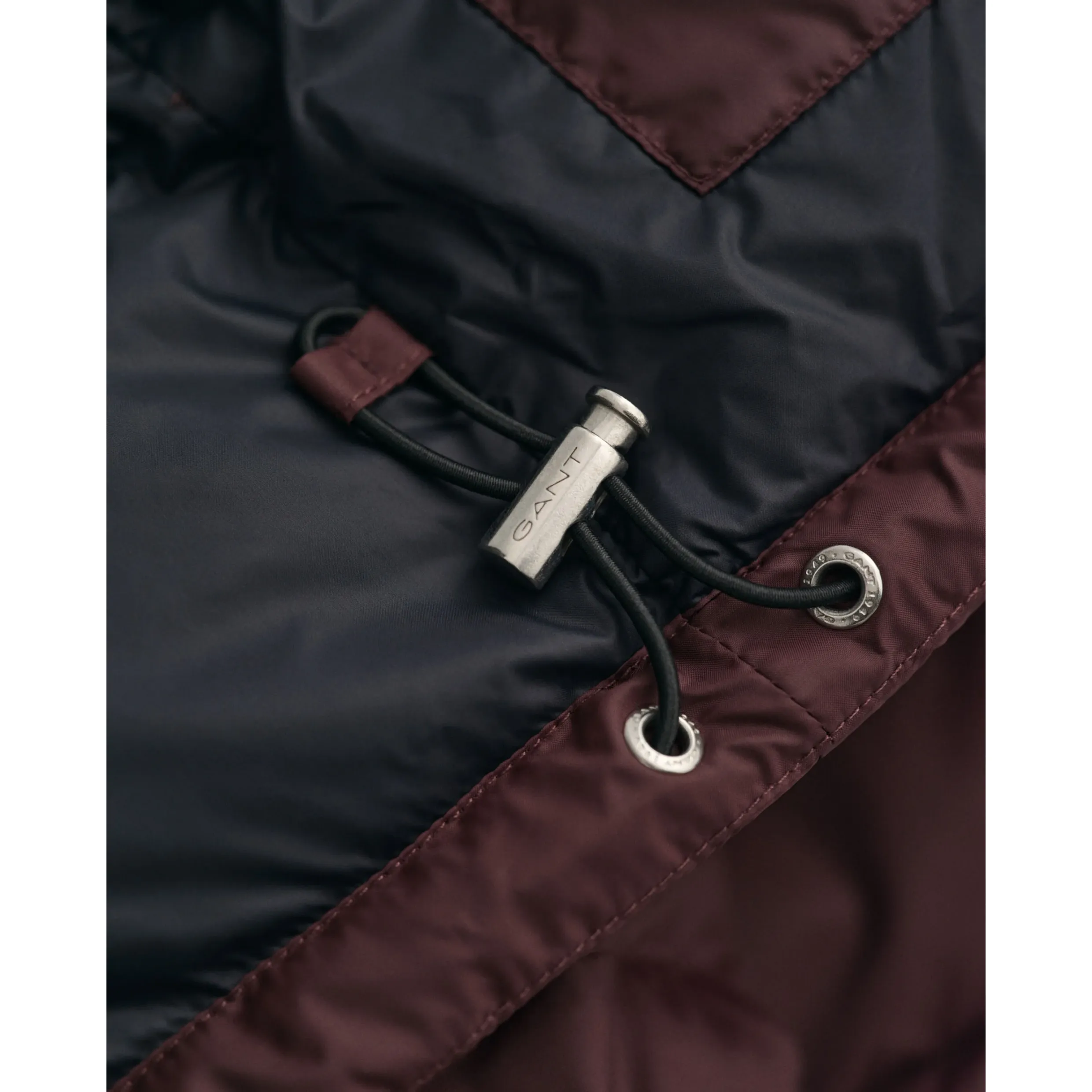 GANT Active Cloud Puffa Jacket Evening Dark Mahogany