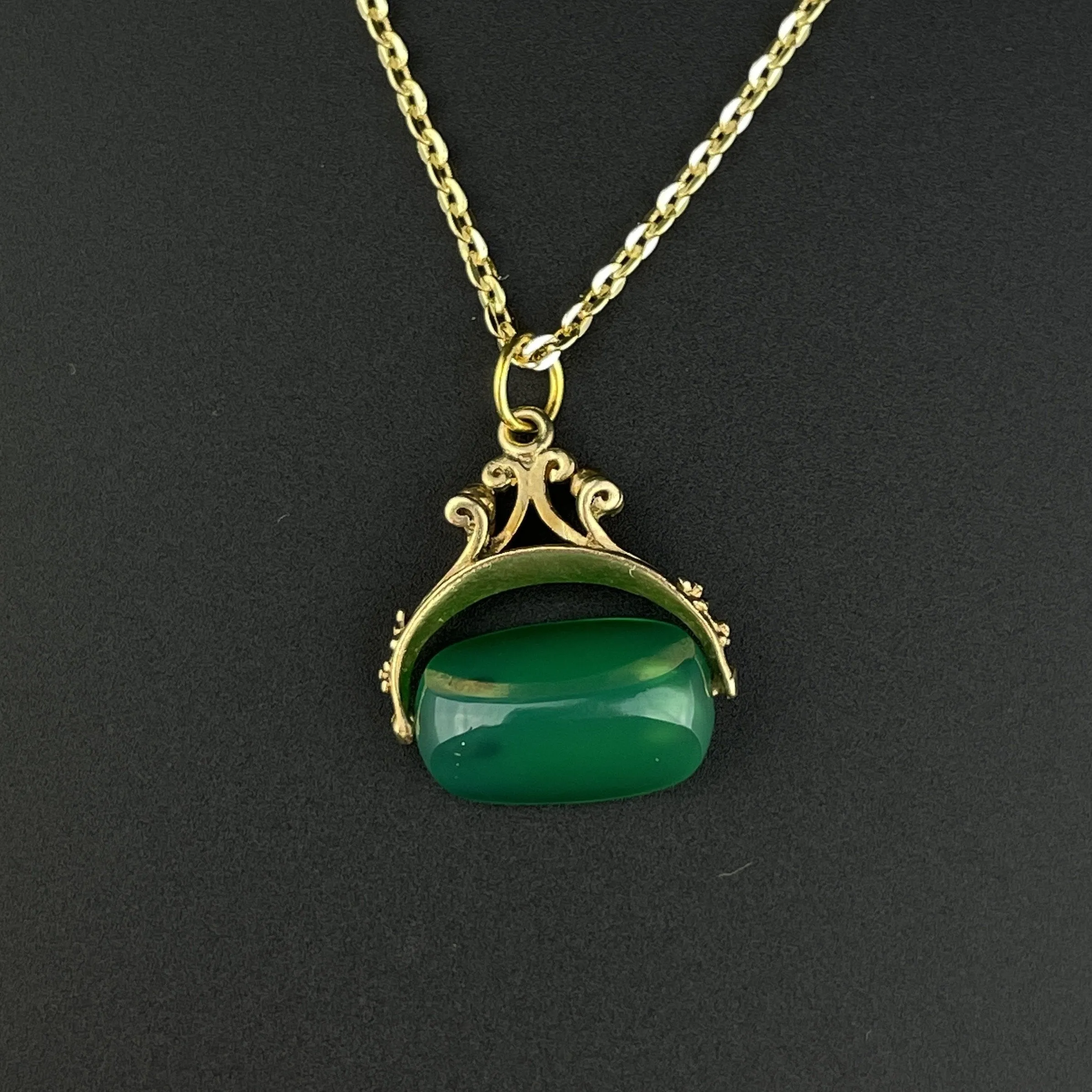 Gold Spinner Chrysoprase Fob Pendant Necklace