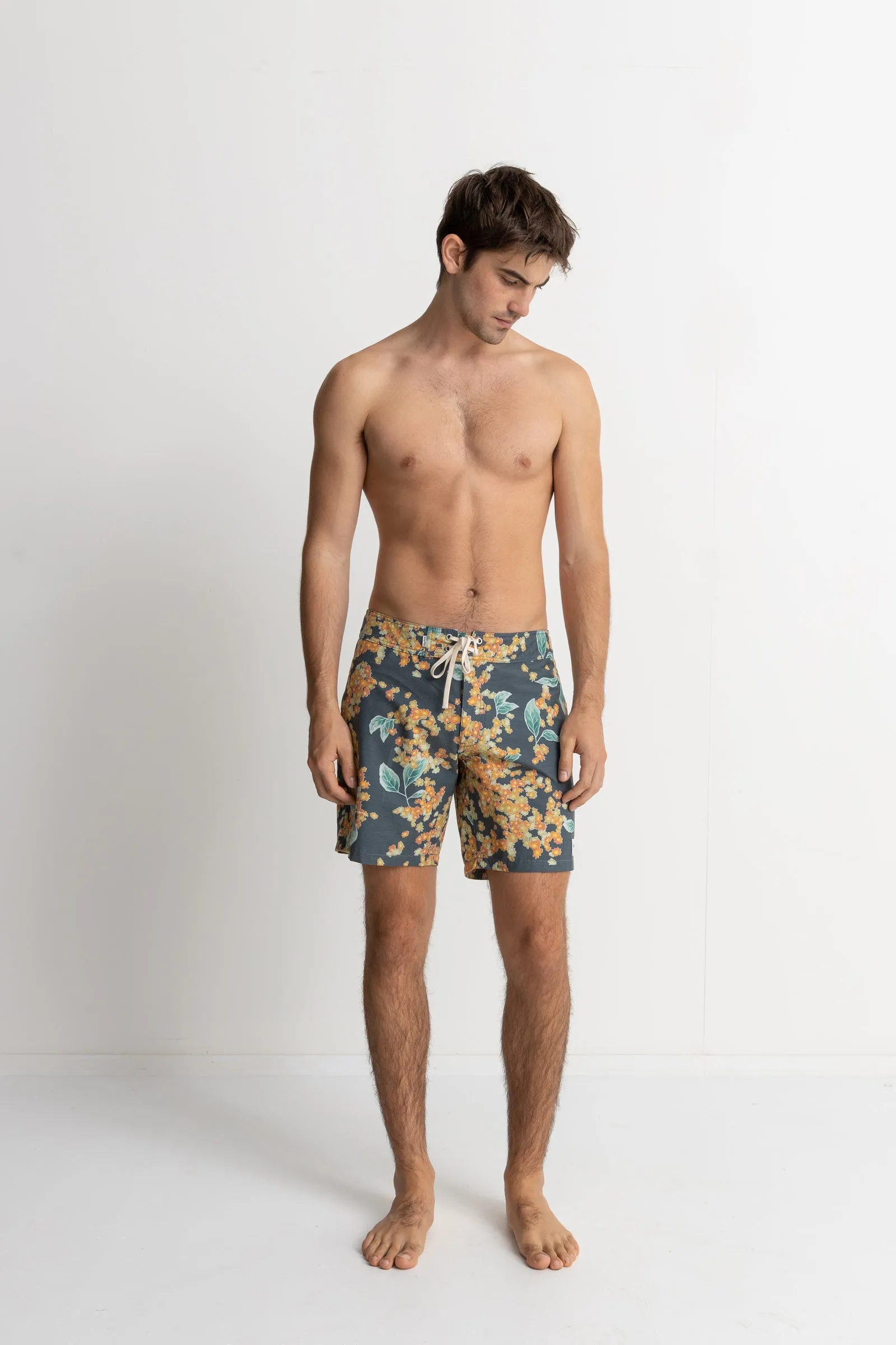 Isle Floral Trunk Dark Navy