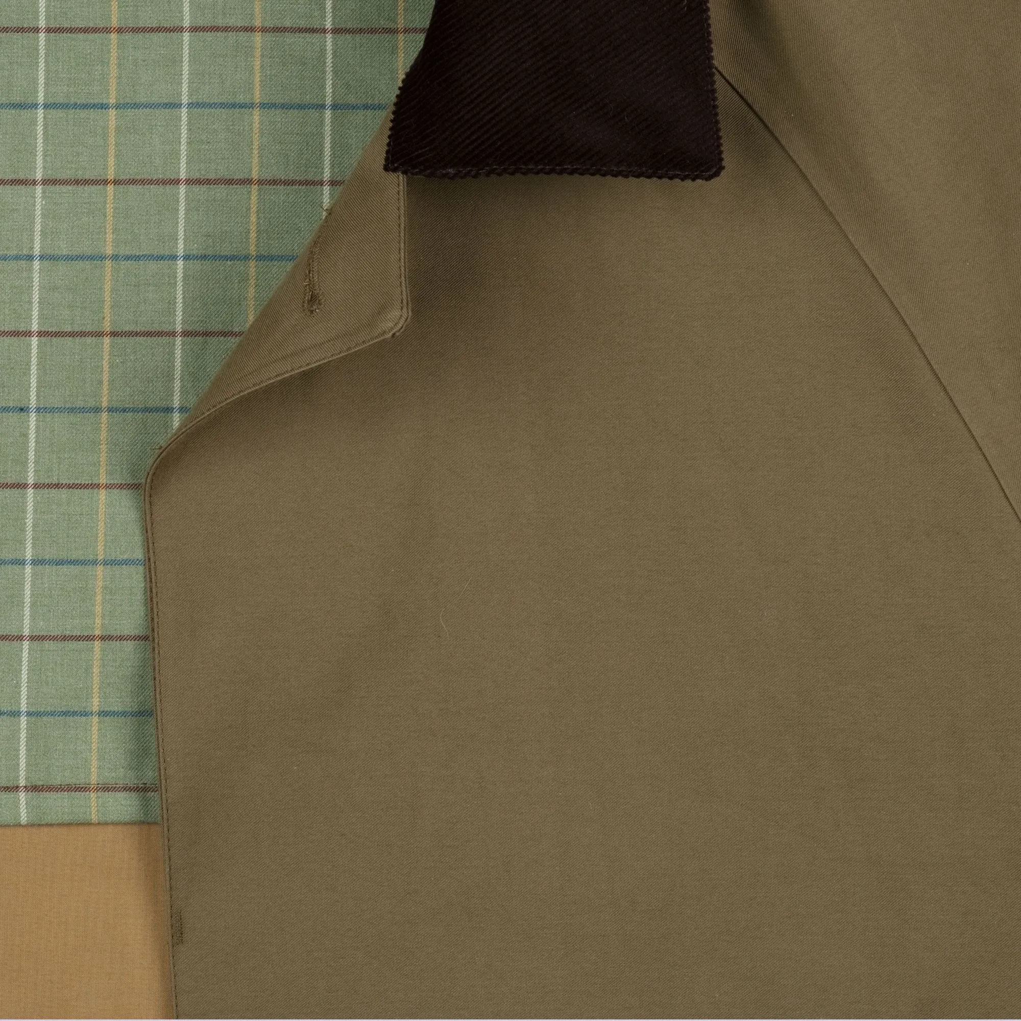 Khaki Huntsman Mackintosh with Corduroy Collar