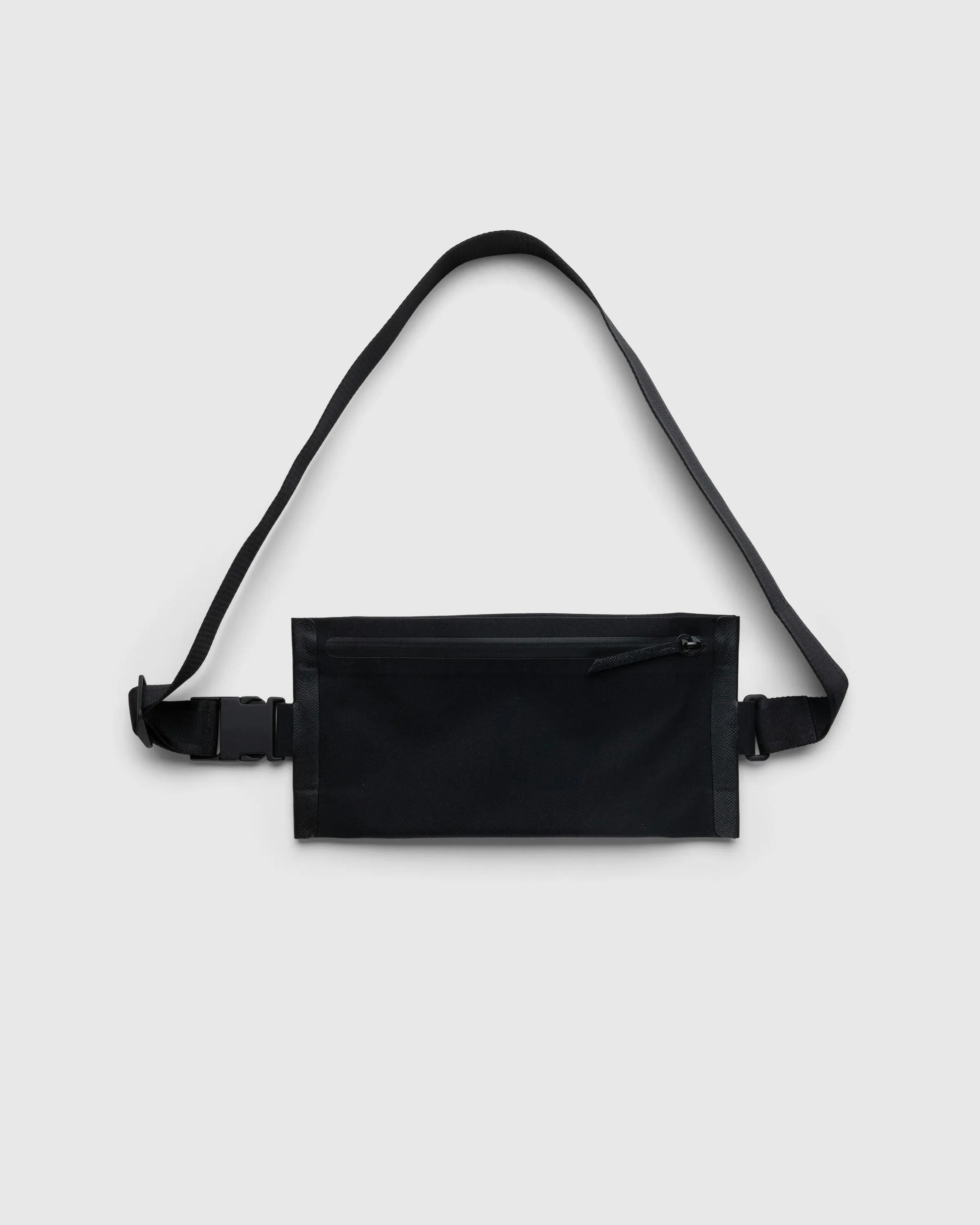 Maison Margiela – Mackintosh Crossbody Tech Bag Black | Highsnobiety Shop