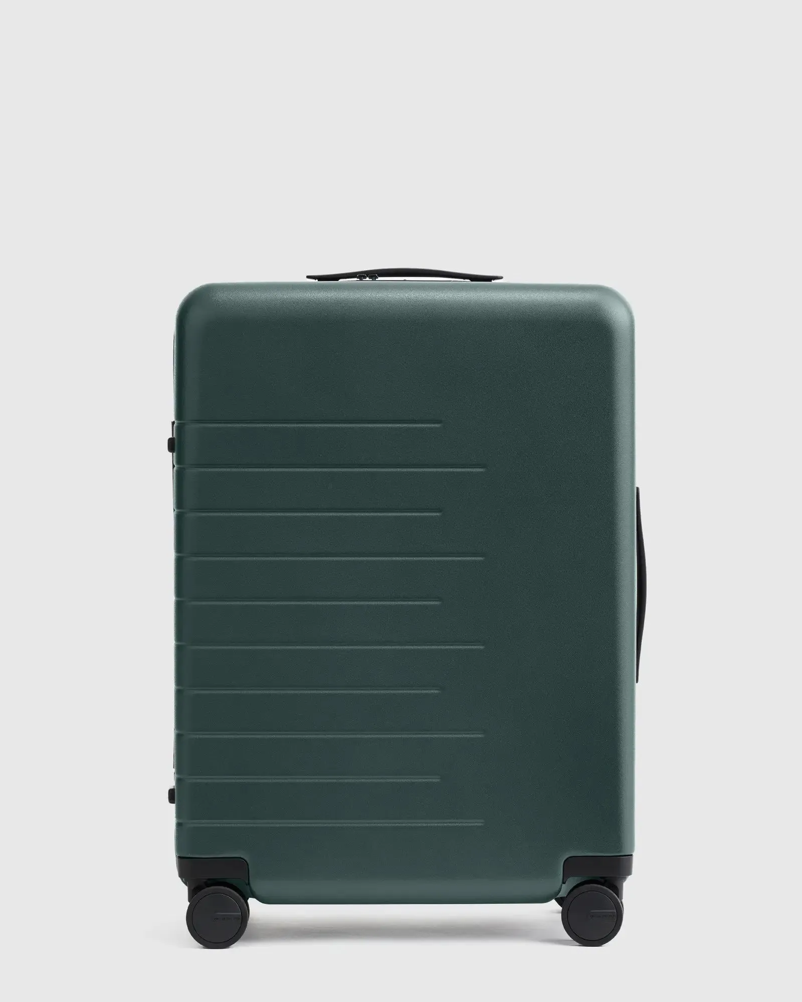 Quince Carry-on 21 Hard Shell Suitcase