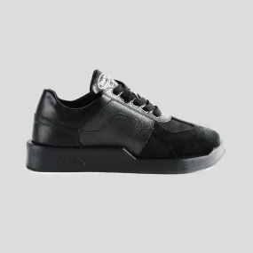 Thaely Black Vulture Reflex Runnner | Sustainable Runners