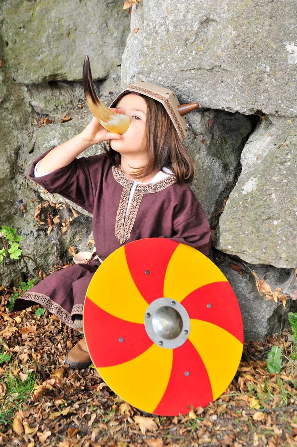 Vah Grimwald Viking Round Wooden Shield - Red & Yellow