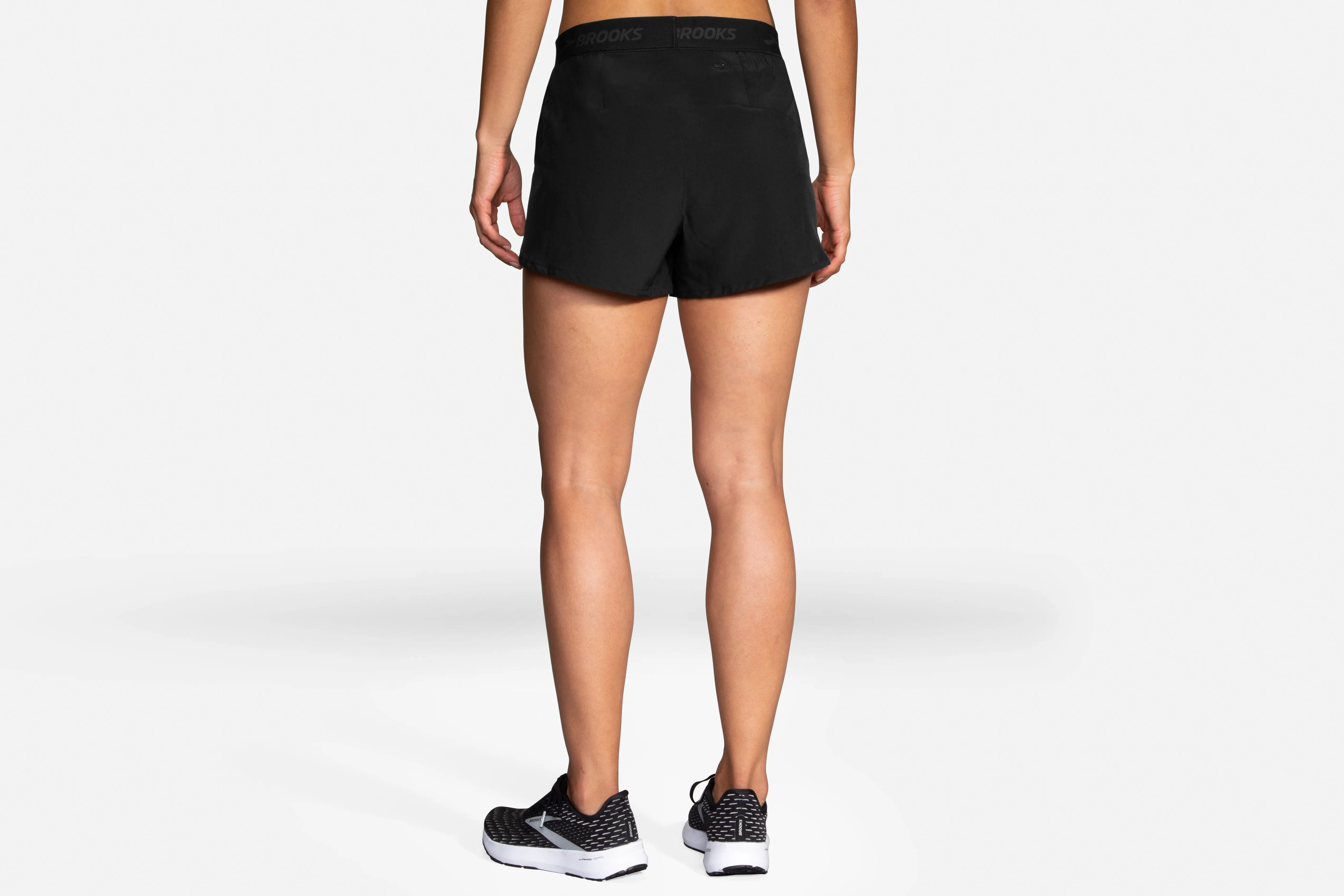 Women's Brooks Chaser 3 Short - 221463-006